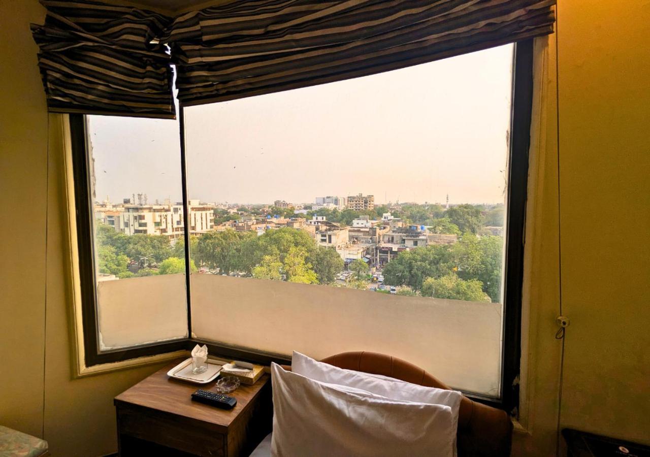 Panoramic Hotel Lahore Luaran gambar