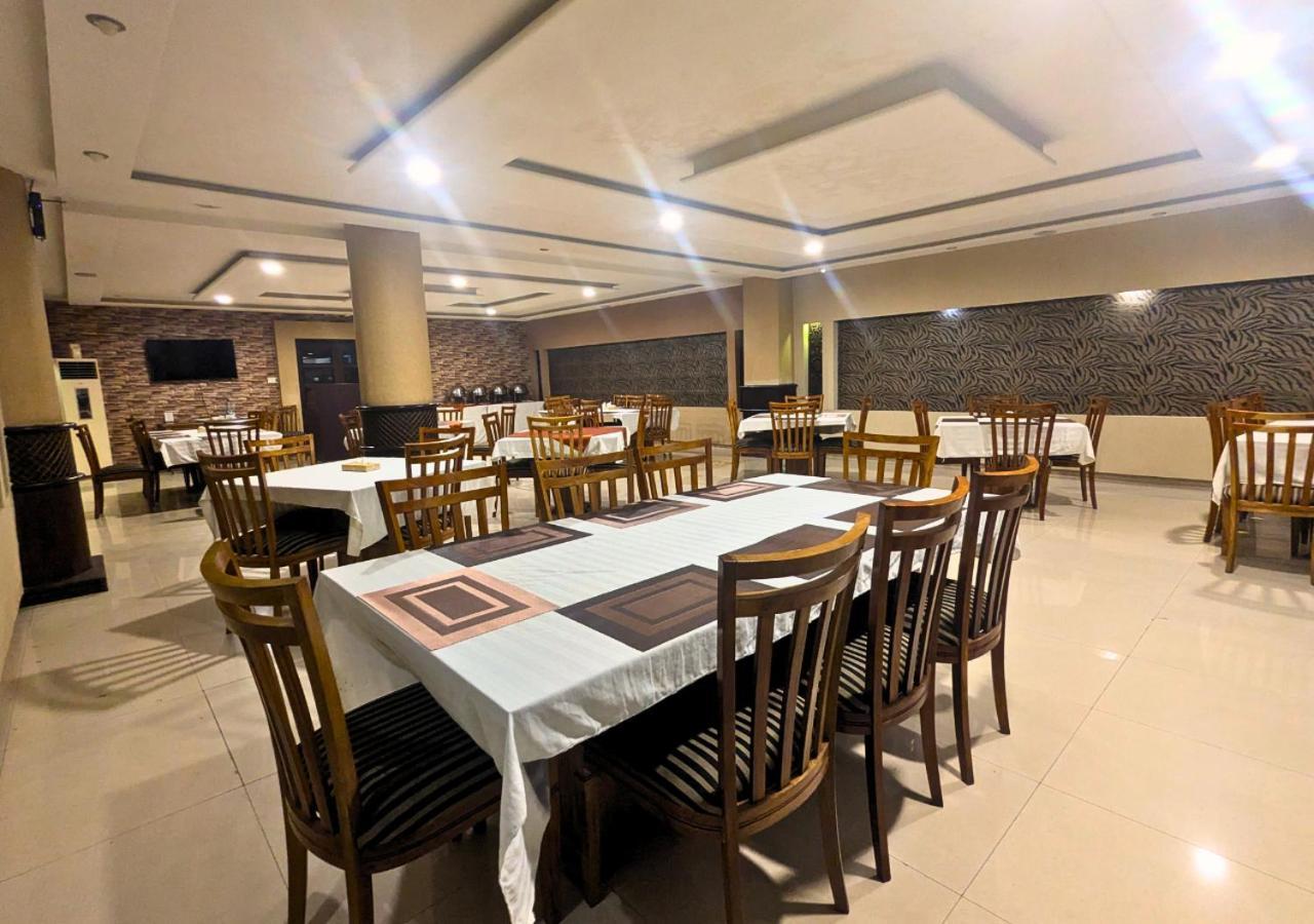 Panoramic Hotel Lahore Luaran gambar